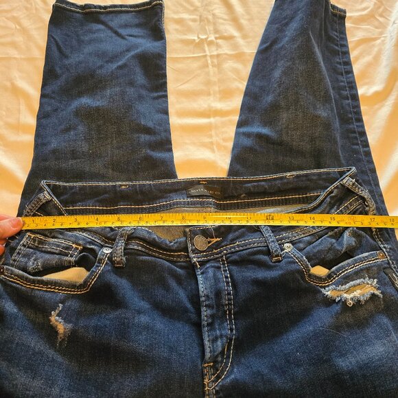 Silver Suki Capri Jeans Stretch 16 Distressed - Picture 7 of 11